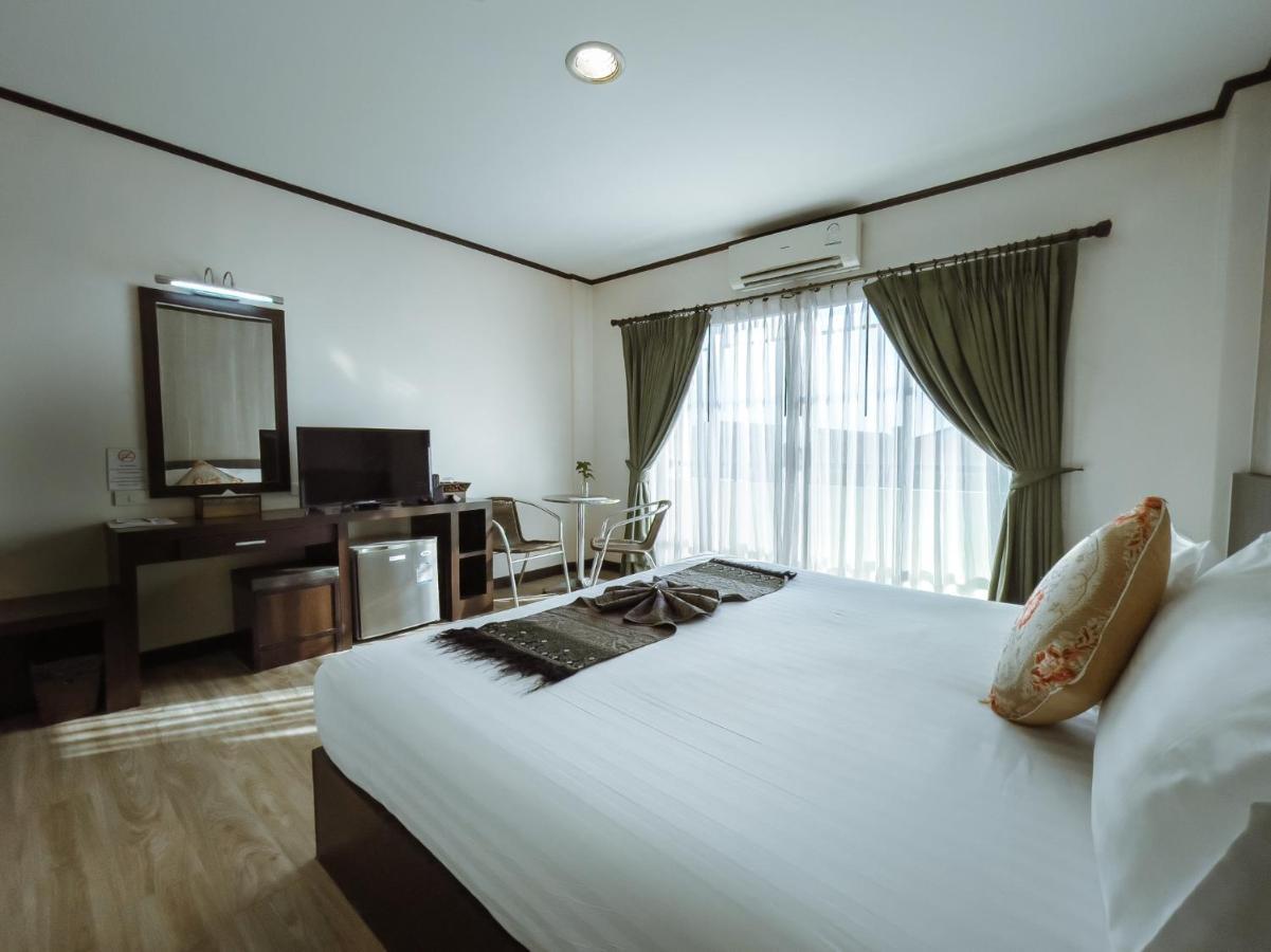 Royal Nakhara Hotel And Convention Centre Nong Khai Exterior photo